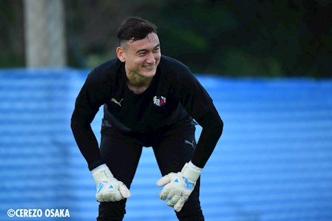 Nhiều fan Việt bức xúc khi Cerezo Osaka ghẻ lạnh Đặng Văn Lâm