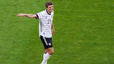 Muller bắt bài ĐT Anh trước thềm đại chiến với Đức