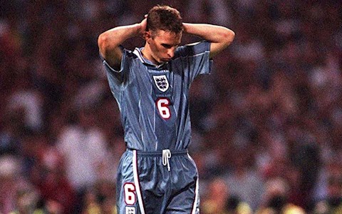 Gareth Southgate và nỗi ám ảnh dài một phần tư thế kỷ