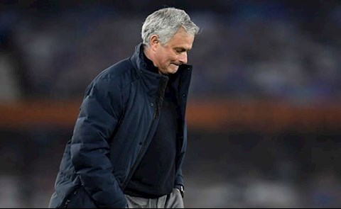 “Mourinho bị sa thải, các cầu thủ Tottenham phải chịu trách nhiệm”