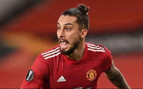 Mourinho mời chào sang Roma, sao MU có hồi đáp