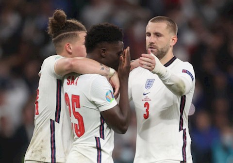 Bukayo Saka lần đầu tiên lên tiếng sau trận chung kết Euro 2020