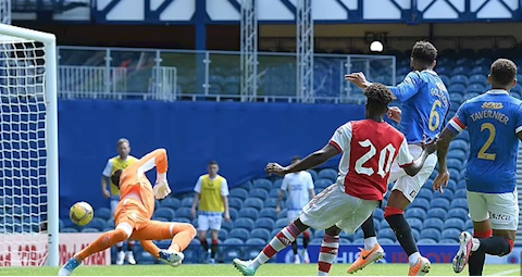 Tân binh Nuno Tavares ghi bàn ngay trong trận ra mắt Arsenal