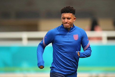 HLV Solskjaer tiết lộ lý do Jadon Sancho vẫn chưa ra mắt MU