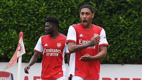 VIDEO: Arsenal có chiến thắng đầu tiên ở Hè 2021