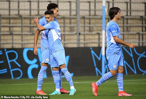 Video tổng hợp: Man City 2-0 Preston (Giao hữu hè 2021)