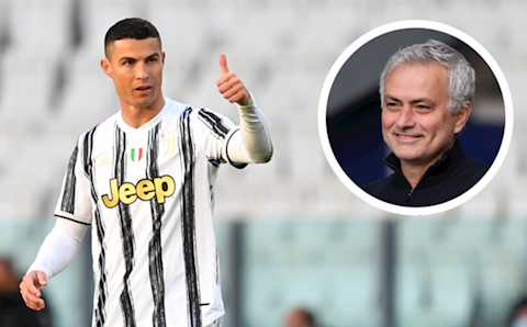 Mourinho: Nếu được thi đấu thì tôi sẽ đánh Ronaldo lên bờ xuống ruộng