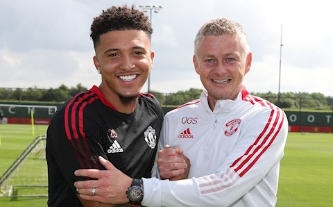 VIDEO: Sancho tập riêng trong ngày đầu tới MU