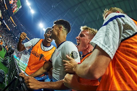 Video bóng đá Mỹ vs Mexico chung kết Gold Cup: ĐT Mỹ giành chức vô địch kịch tính