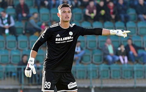 Patrik Lê Giang giữ sạch lưới trong cuộc đọ sức với U20 Việt Nam