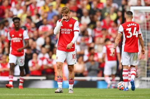 Sol Campbell tự ứng cử dẫn dắt Arsenal thay Arteta