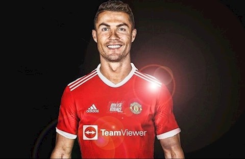Tiết lộ thời điểm Cristiano Ronaldo có trận ra mắt MU
