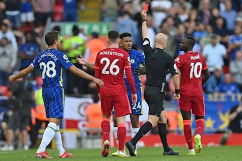Chelsea có thể nhận án phạt từ sự cố trên sân Anfield