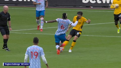 Tranh cãi nảy lửa xung quanh pha vào bóng của Pogba với Neves