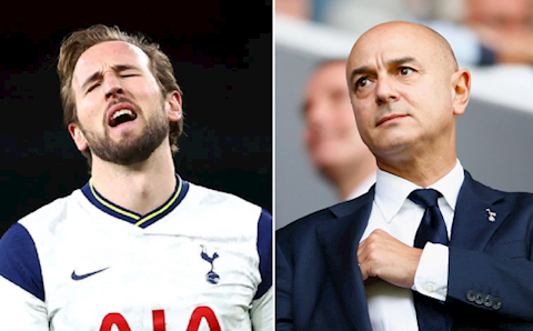 Harry Kane tự làm hại mình khi đối đầu với Chủ tịch Levy