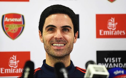 Arsenal phá đảo phiên chợ hè 2021