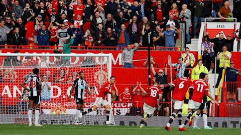 MU vươn lên dẫn đầu BXH Ngoại hạng Anh