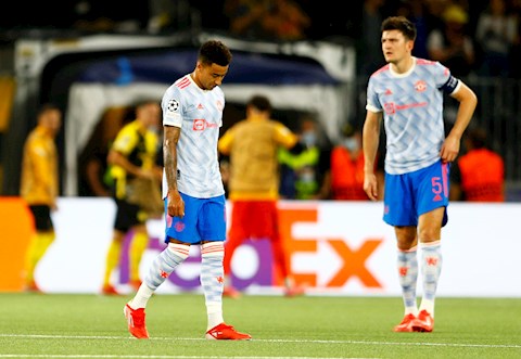 Xem lại pha tự hủy của Lingard trước Young Boys