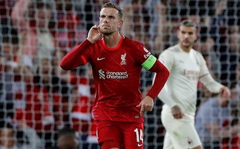 Henderson được ví như Gerrard sau cú nã đại bác hạ gục Milan