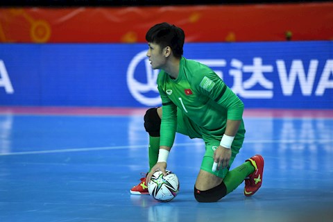 Thủ môn Hồ Văn Ý lọt top 10 thủ môn futsal hay nhất năm