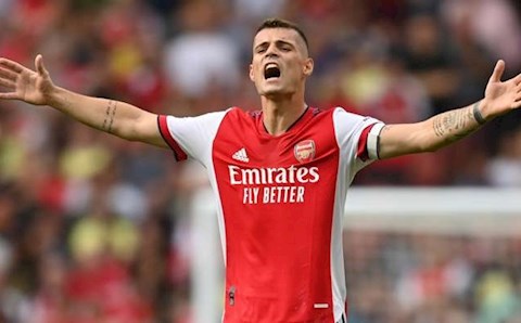 Giám đốc Roma xác nhận Xhaka muốn rời Arsenal