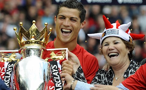 Mẹ Ronaldo chia sẻ giấc mơ lớn nhất đời