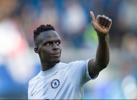 Edouard Mendy vắng mặt ở đại chiến Man City