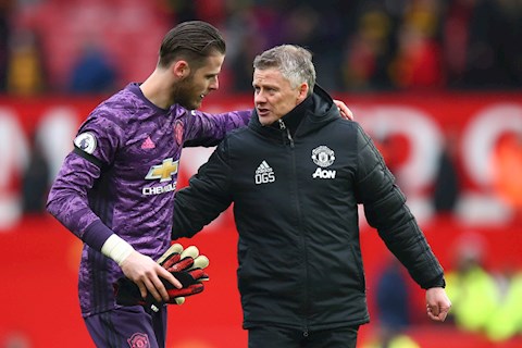 HLV Solskjaer tiết lộ sự quyết tâm của David de Gea