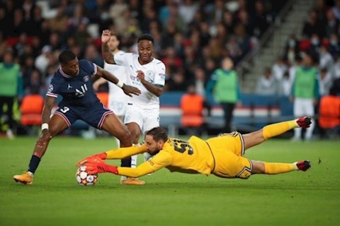 Tỏa sáng trước Man City, Gianluigi Donnarumma phản ứng thế nào?