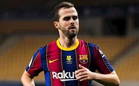 Barca thanh lý thêm cầu thủ đội một