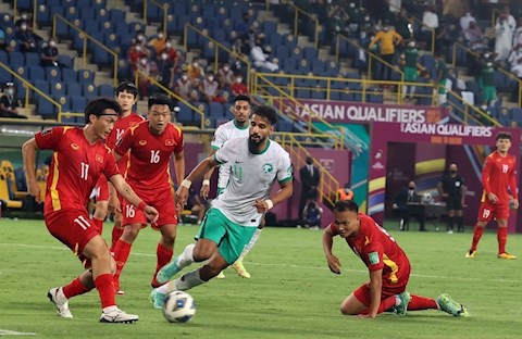 Người Thái ấn tượng với ĐT Việt Nam, tố Saudi Arabia dùng tiền mua trọng tài