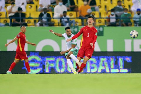 Trọng tài FIFA: Penalty và thẻ vàng thứ hai cho Duy Mạnh hoàn toàn chính xác