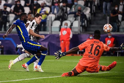 Federico Chiesa giúp Juventus hạ gục Chelsea nhờ bàn thắng nhanh khó tin