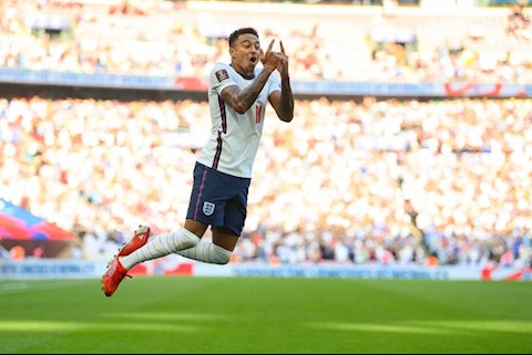 Lingard sáng tạo kiểu ăn mừng chào đón Ronaldo