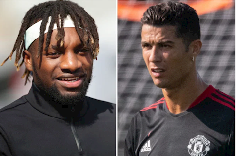 Chưa ra mắt MU, Ronaldo đã bị sao Newcastle cảnh báo
