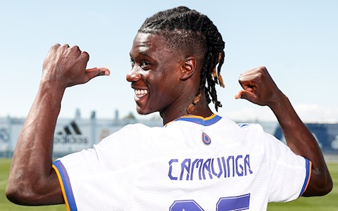 Eduardo Camavinga: Đứa trẻ tị nạn và hành trình ước mơ