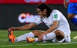 Cavani lại dính chấn thương