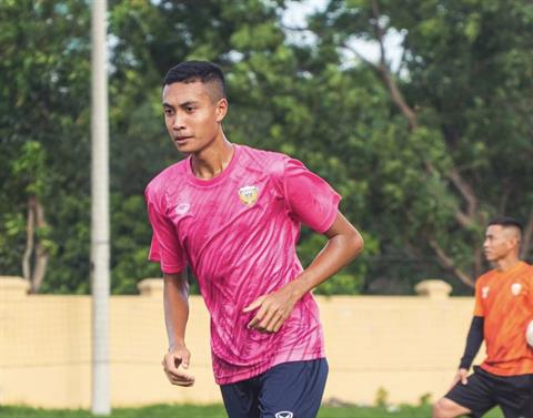 Đâu là lý do khiến trung vệ Việt kiều Mỹ bị HAGL từ chối?