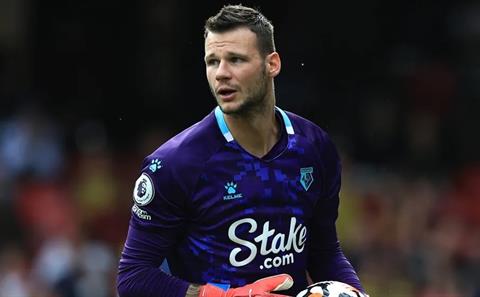 MU chốt người thay thế Dean Henderson