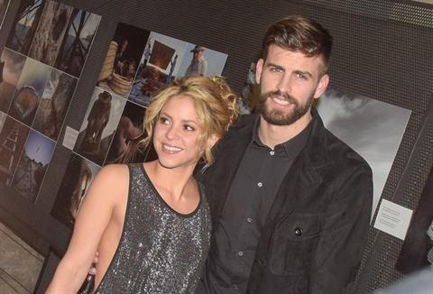 Pique có bạn gái mới sau khi chia tay Shakira?