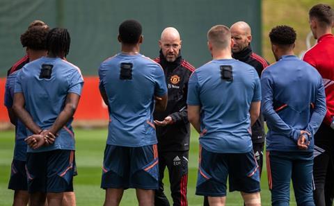 Merson: Dẫn dắt MU là công việc khó khăn nhất cuộc đời Ten Hag