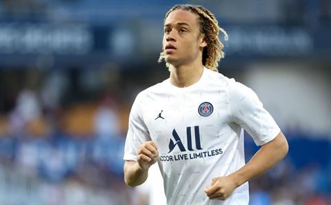 Tiểu Xavi chính thức chia tay PSG