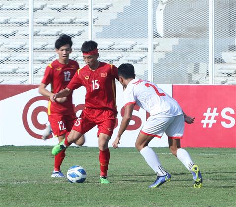 Tiền đạo U19 Việt Nam khâu 5 mũi ở đầu sau chiến thắng trước Philippines