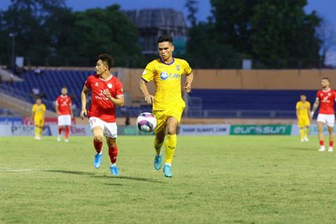Phạm Xuân Mạnh được ngợi khen sau trận thắng của SLNA