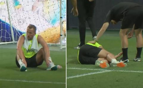 VIDEO: Harry Kane và Son Heung-min kiệt sức ở Hàn Quốc