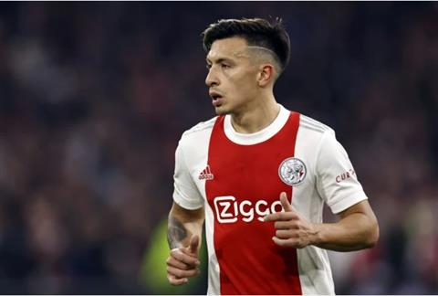 Arsenal rút lui vụ Lisandro Martinez