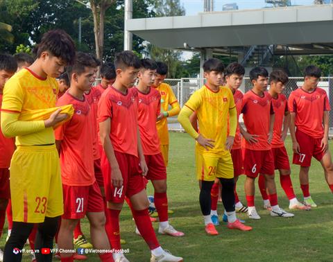 U20 Việt Nam bị chủ nhà Indonesia làm khó ở vòng loại U20 châu Á 