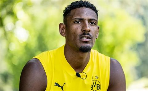 Bệnh tình của Sebastien Haller diễn biến xấu