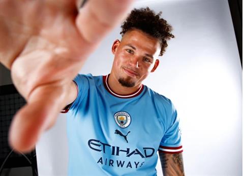 Kalvin Phillips giải thích lý do từ chối MU