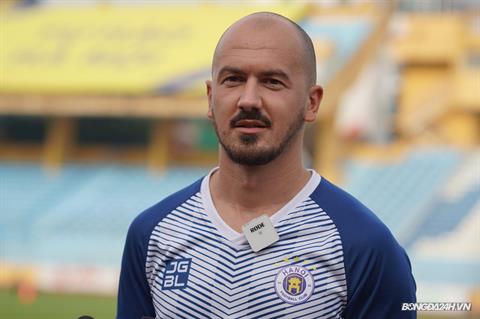 Tân binh Hà Nội: Tôi chưa biết gì nhiều về SLNA